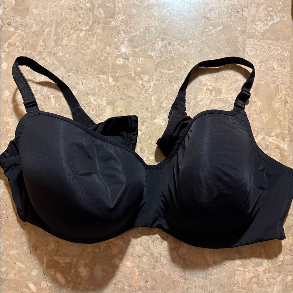 Like New TORRID CURVE 48D black bra (back smoothing lightly lined full coverage)